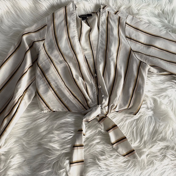 Spring Top - Picture 1 of 1